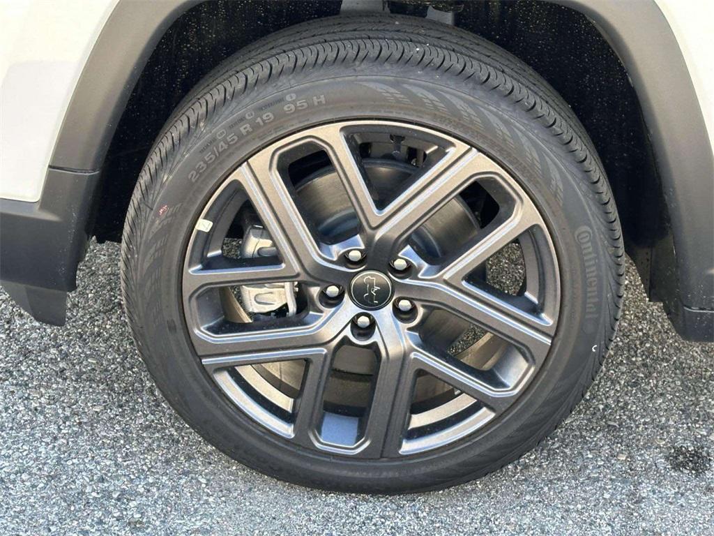new 2026 Jeep Compass car, priced at $36,417
