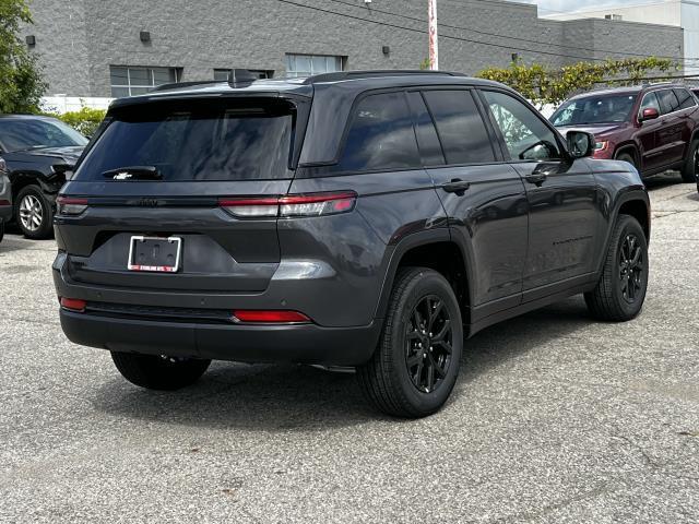 new 2024 Jeep Grand Cherokee car, priced at $44,364