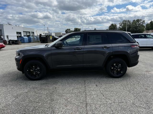 new 2024 Jeep Grand Cherokee car, priced at $44,364