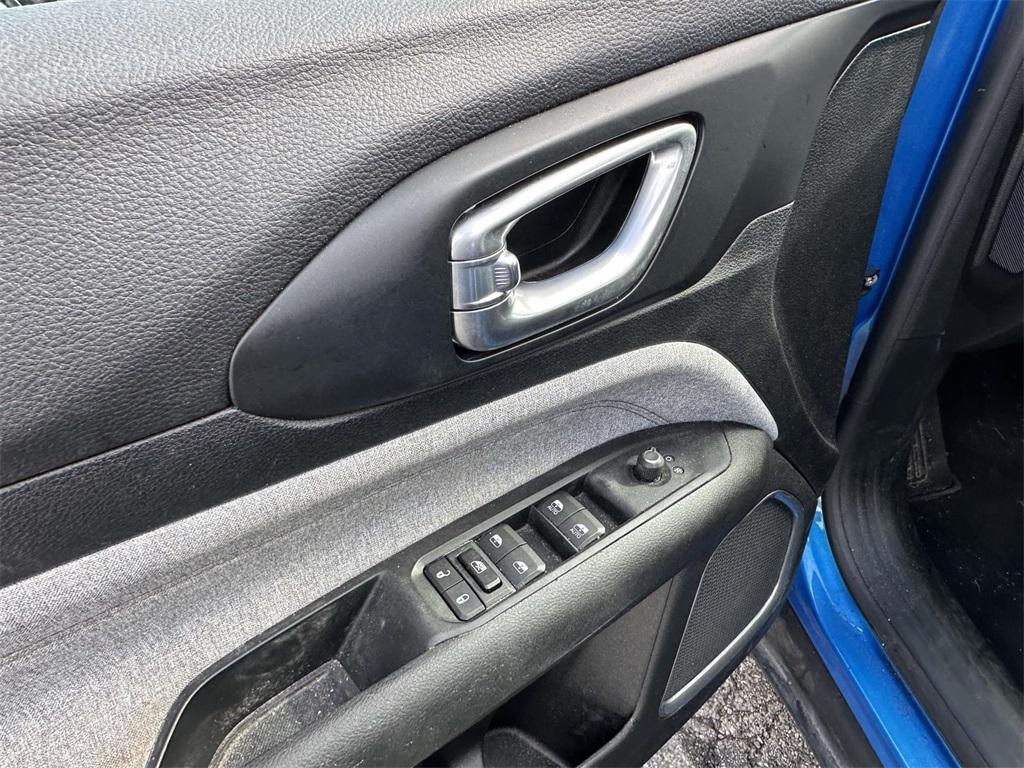 used 2022 Jeep Compass car, priced at $21,995