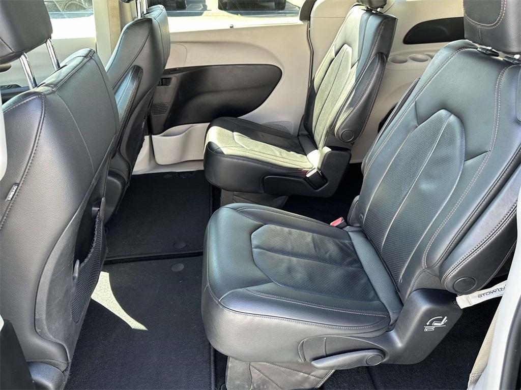 used 2018 Chrysler Pacifica car, priced at $17,995
