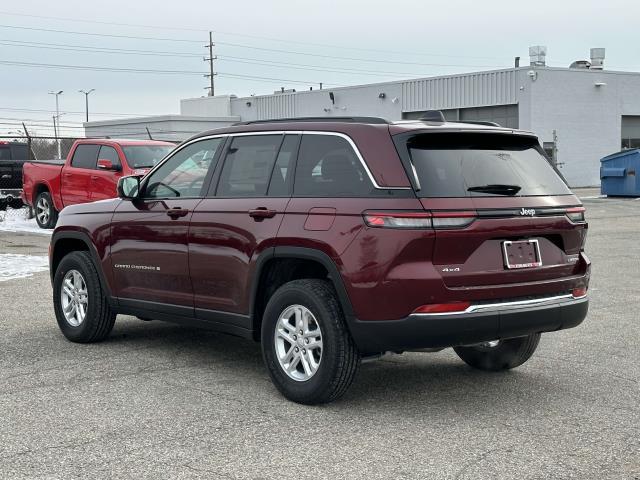 new 2025 Jeep Grand Cherokee car, priced at $42,406