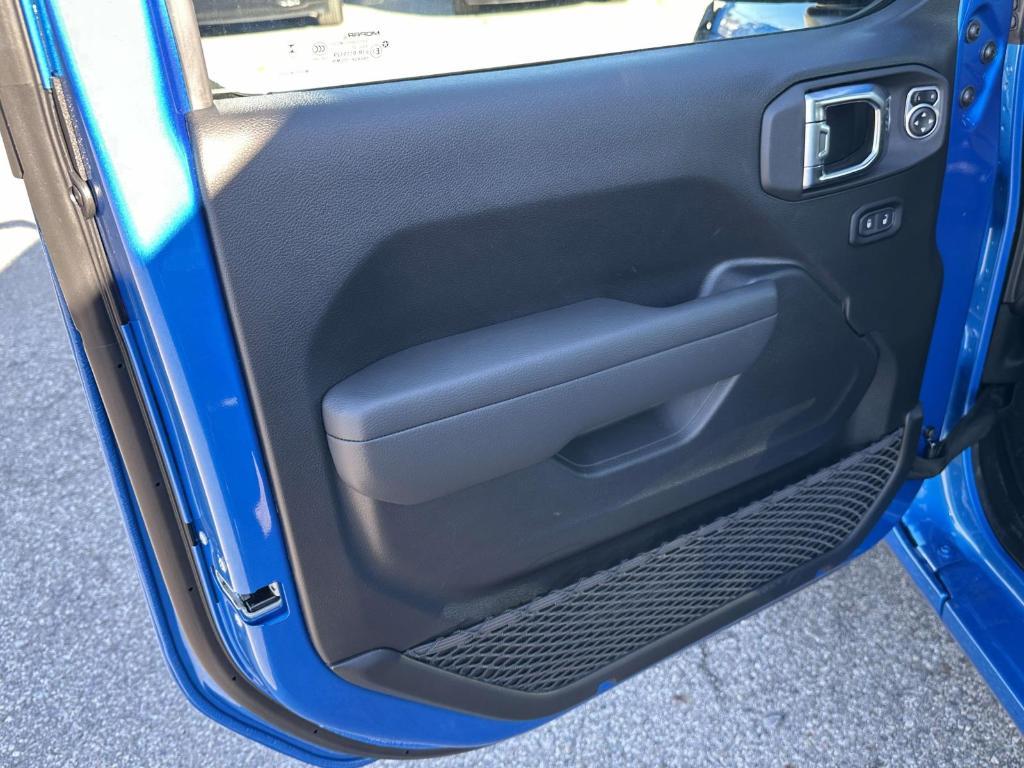 new 2026 Jeep Wrangler car, priced at $53,898