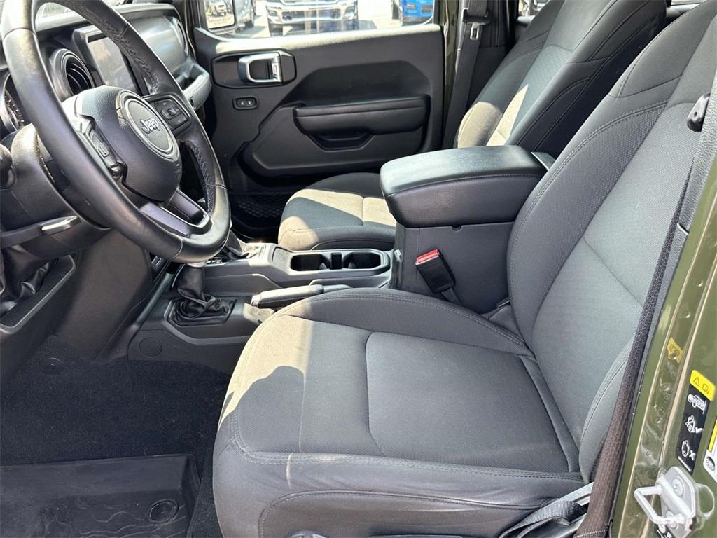 used 2022 Jeep Gladiator car, priced at $35,995