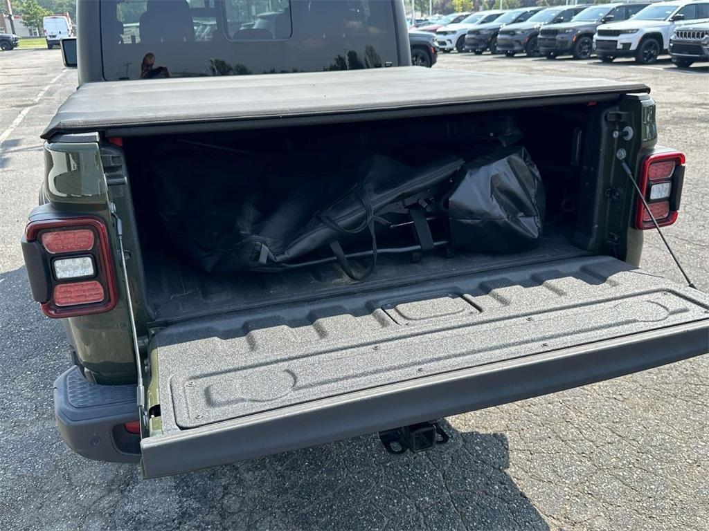 used 2022 Jeep Gladiator car, priced at $35,995