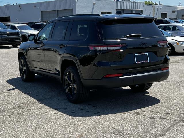 new 2024 Jeep Grand Cherokee L car, priced at $49,354