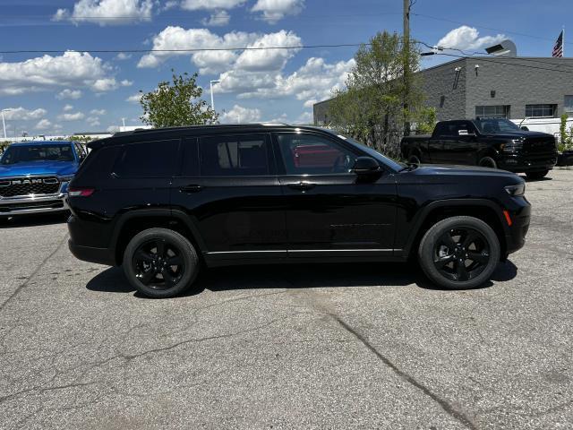 new 2024 Jeep Grand Cherokee L car, priced at $49,354