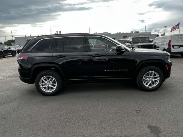 new 2024 Jeep Grand Cherokee car, priced at $44,062