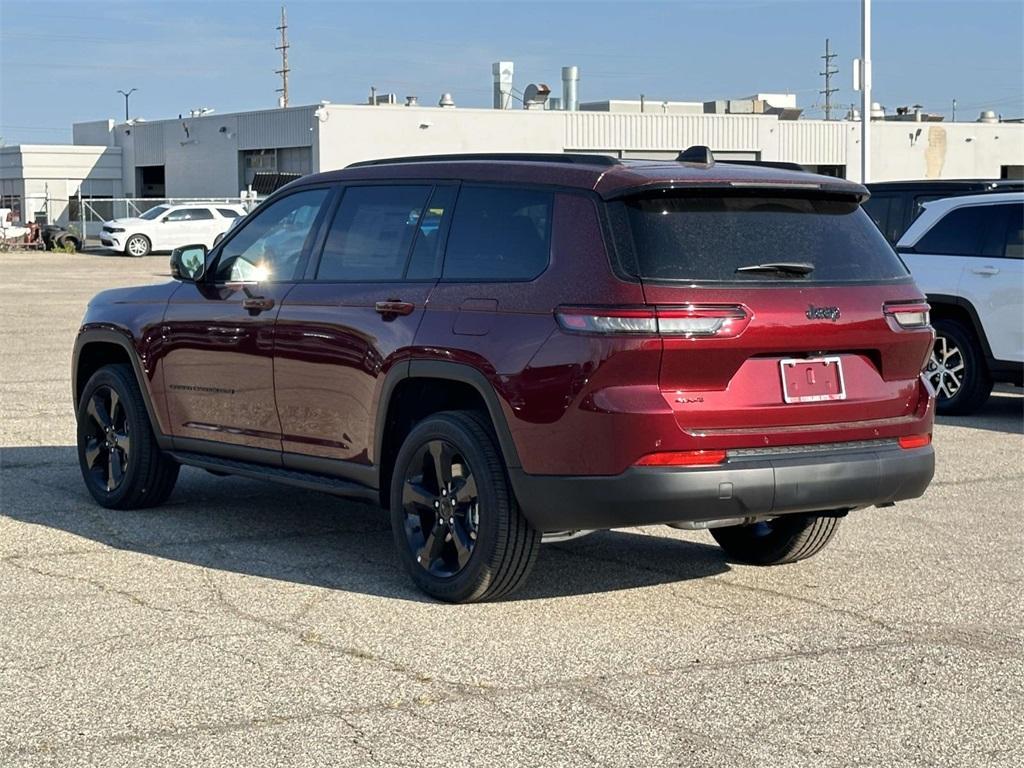new 2025 Jeep Grand Cherokee L car, priced at $49,811