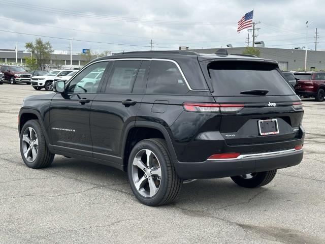 new 2025 Jeep Grand Cherokee car, priced at $53,862