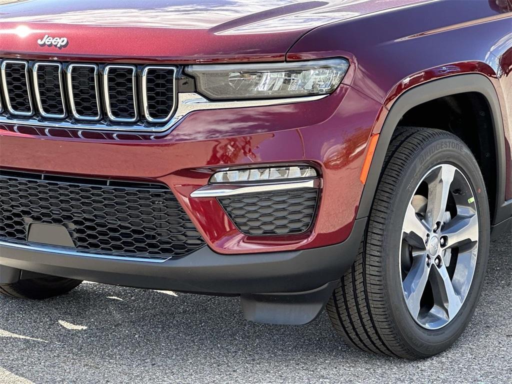 new 2025 Jeep Grand Cherokee car, priced at $53,091