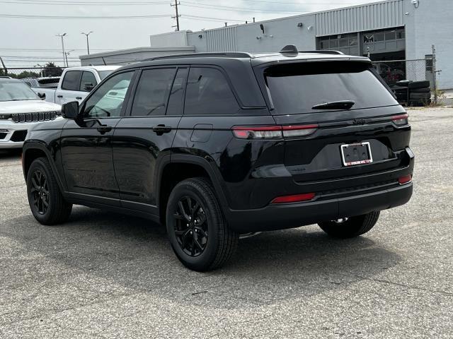 new 2024 Jeep Grand Cherokee car, priced at $46,364