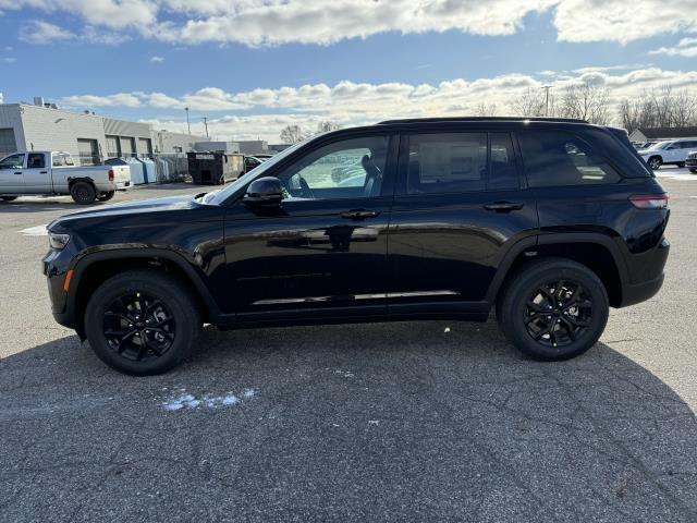 new 2025 Jeep Grand Cherokee car, priced at $45,384