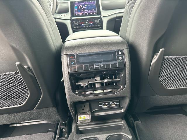 new 2025 Jeep Grand Cherokee L car, priced at $49,023