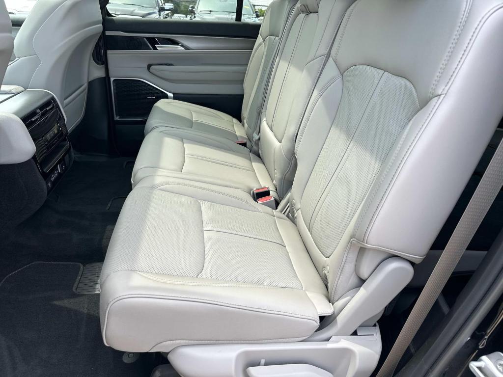 new 2025 Jeep Wagoneer L car, priced at $68,850