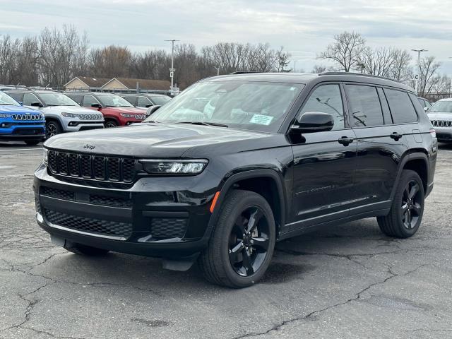 used 2023 Jeep Grand Cherokee L car, priced at $35,995