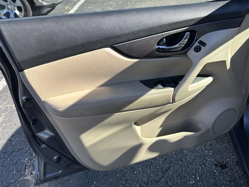 used 2016 Nissan Rogue car, priced at $13,995