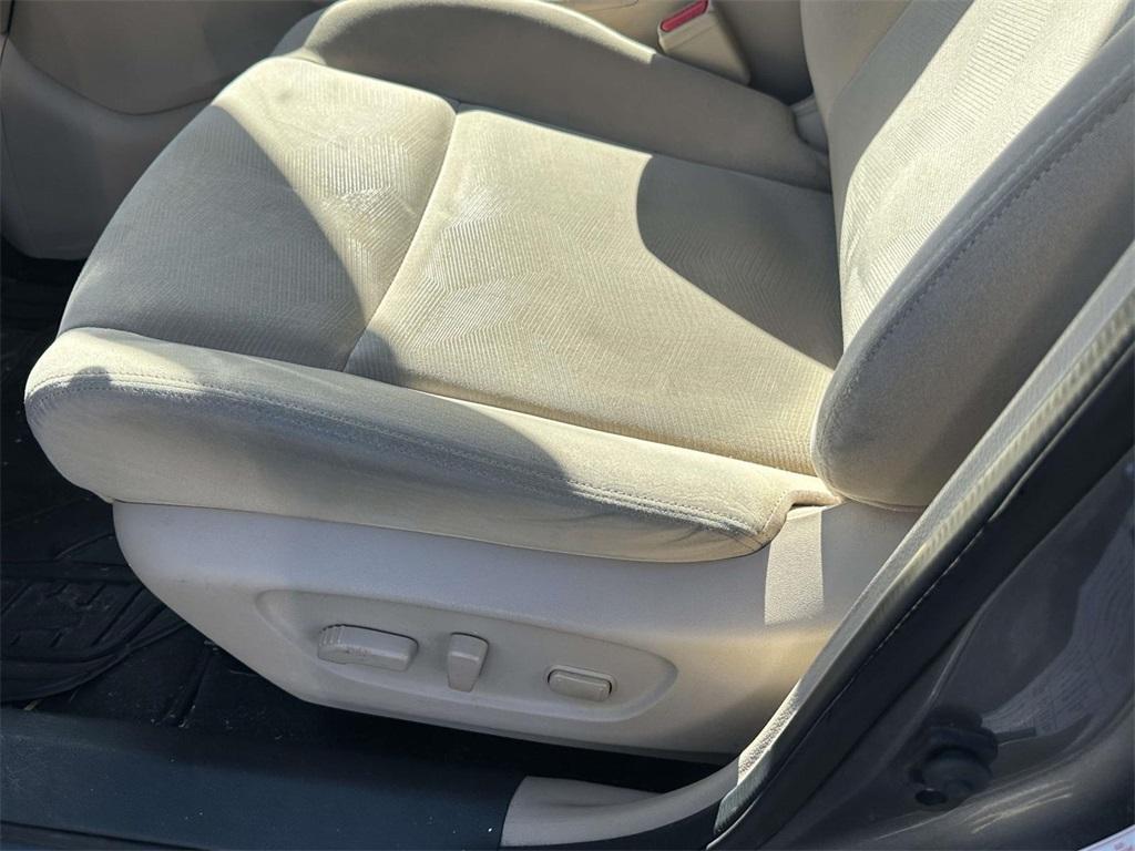 used 2016 Nissan Rogue car, priced at $13,995