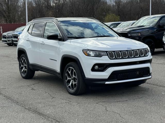 new 2025 Jeep Compass car, priced at $33,562