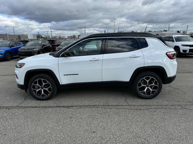 new 2025 Jeep Compass car, priced at $33,562