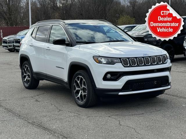 new 2025 Jeep Compass car, priced at $33,562