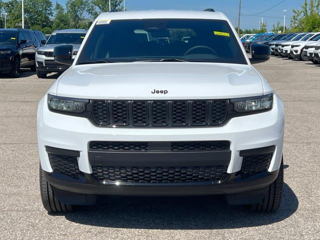 new 2024 Jeep Grand Cherokee L car, priced at $48,818