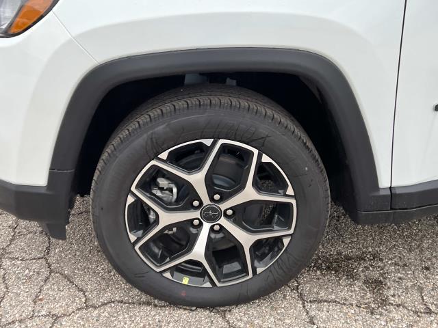 new 2025 Jeep Compass car, priced at $33,562