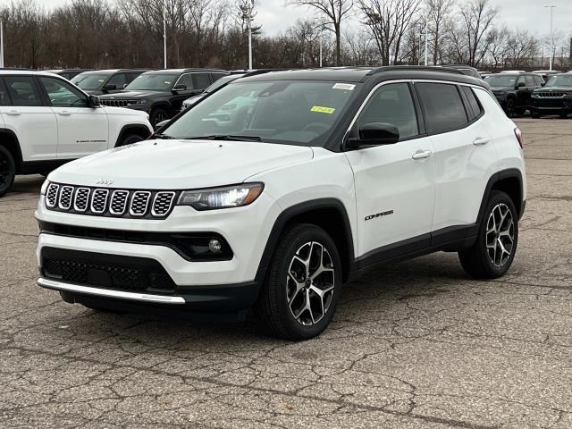 new 2025 Jeep Compass car, priced at $33,562