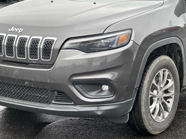 used 2019 Jeep Cherokee car, priced at $16,495