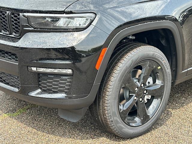 new 2025 Jeep Grand Cherokee car, priced at $53,056