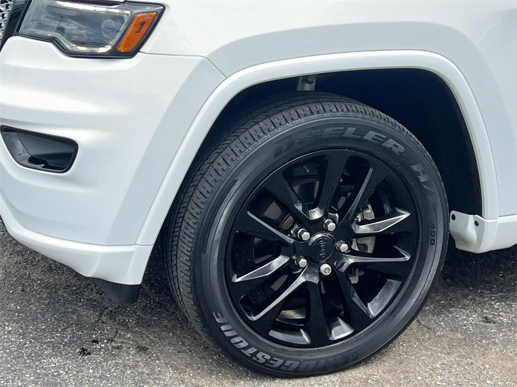 used 2020 Jeep Grand Cherokee car, priced at $24,995
