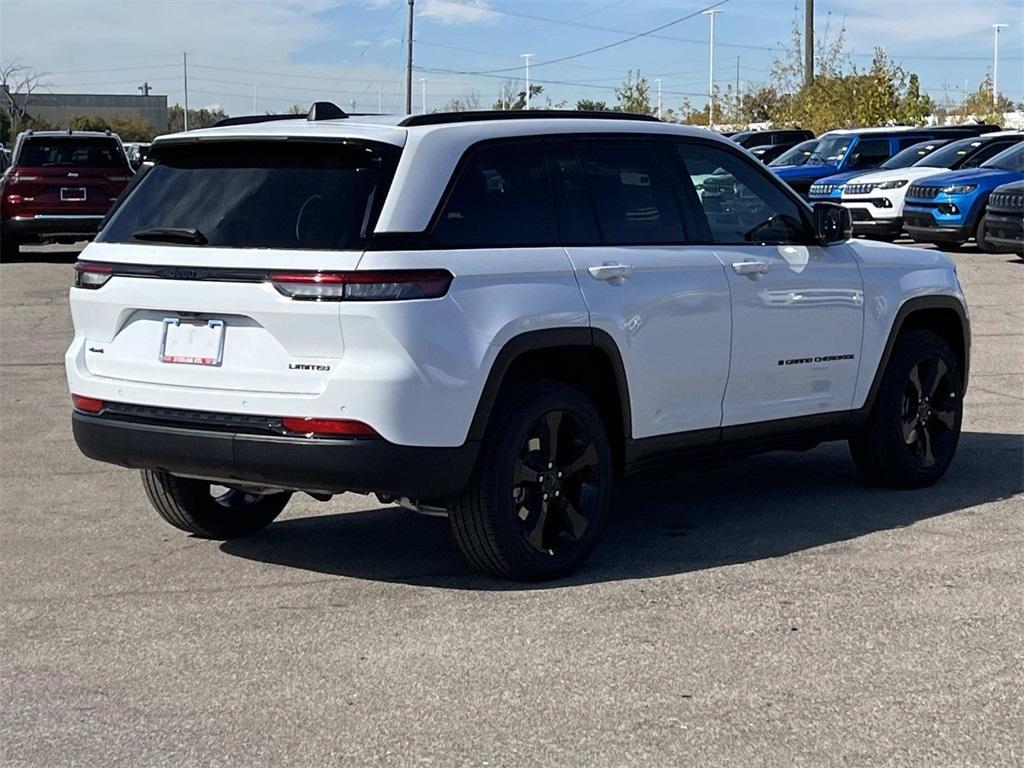 new 2025 Jeep Grand Cherokee car, priced at $48,784