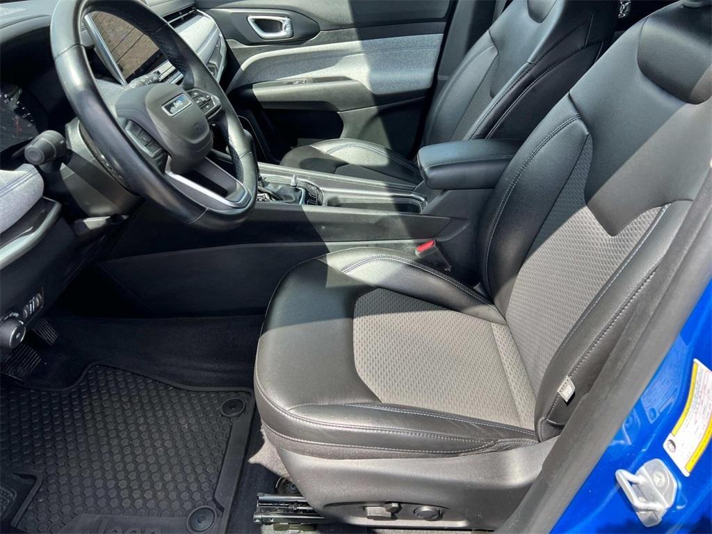 used 2022 Jeep Compass car, priced at $21,995