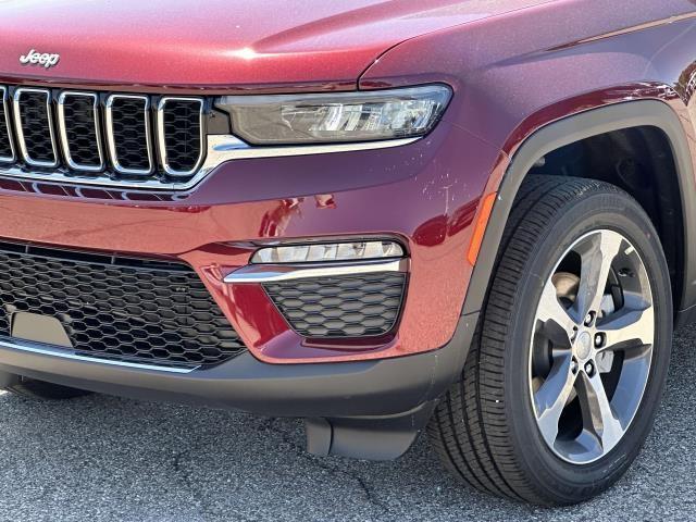 new 2025 Jeep Grand Cherokee car, priced at $52,966