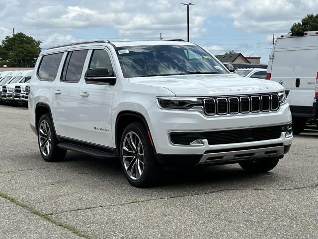 new 2025 Jeep Wagoneer L car, priced at $71,629