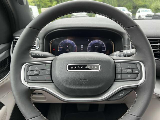 new 2025 Jeep Wagoneer L car, priced at $71,629