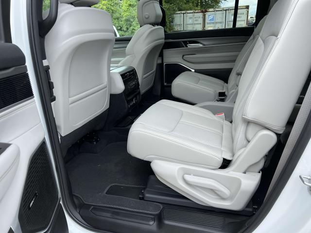 new 2025 Jeep Wagoneer L car, priced at $71,629