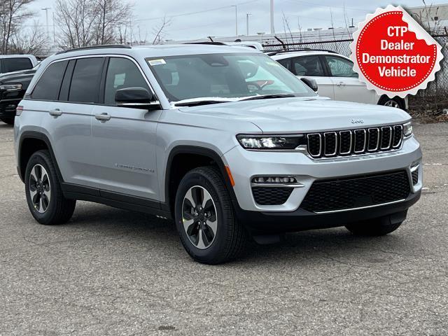 new 2025 Jeep Grand Cherokee 4xe car, priced at $62,152