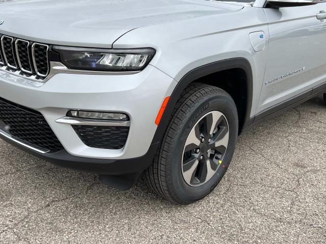 new 2025 Jeep Grand Cherokee 4xe car, priced at $62,152