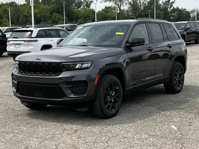 new 2024 Jeep Grand Cherokee car, priced at $46,364