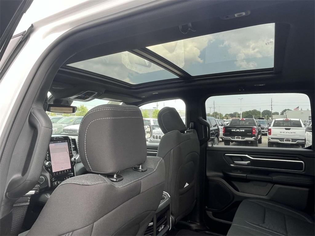new 2026 Ram 1500 car, priced at $60,331