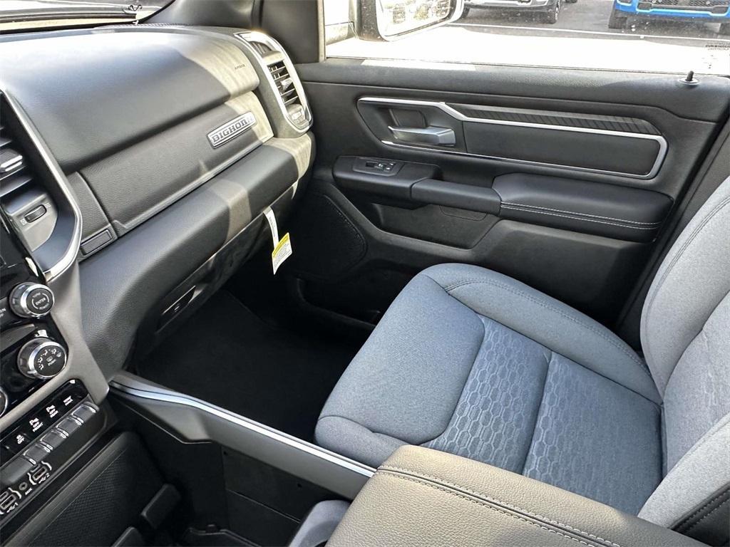 new 2025 Ram 1500 car, priced at $53,698