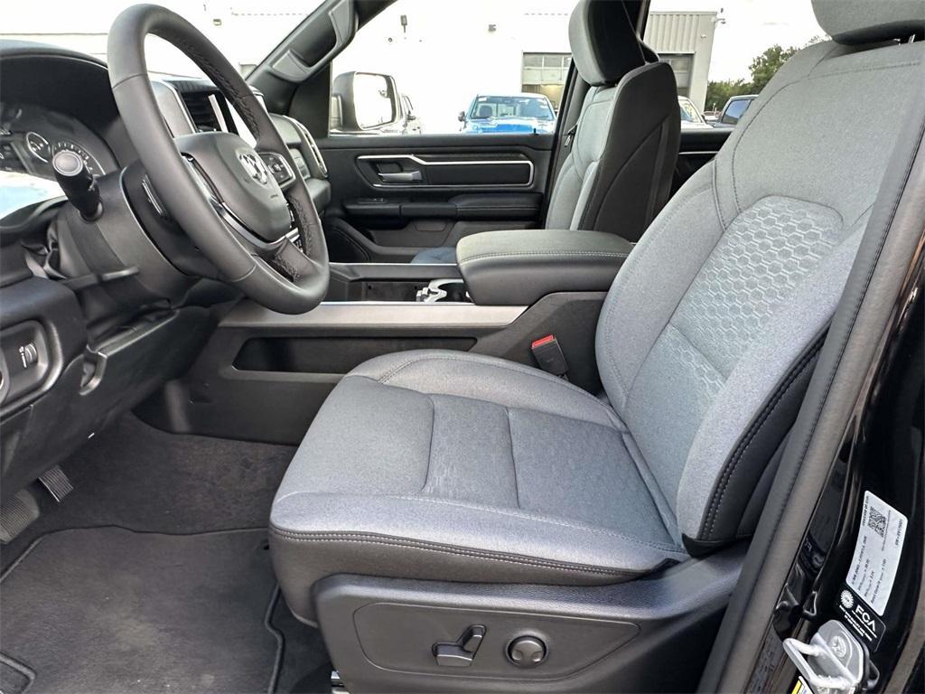new 2025 Ram 1500 car, priced at $53,698