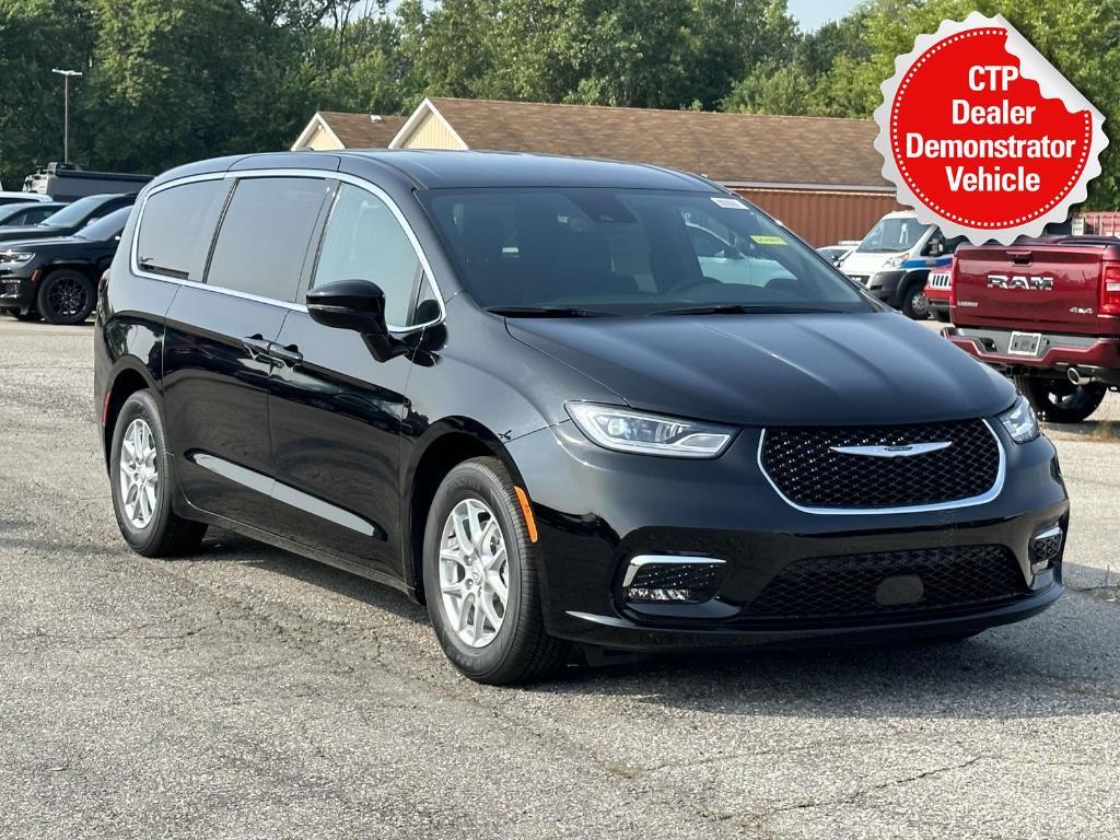 new 2026 Chrysler Pacifica car, priced at $43,590