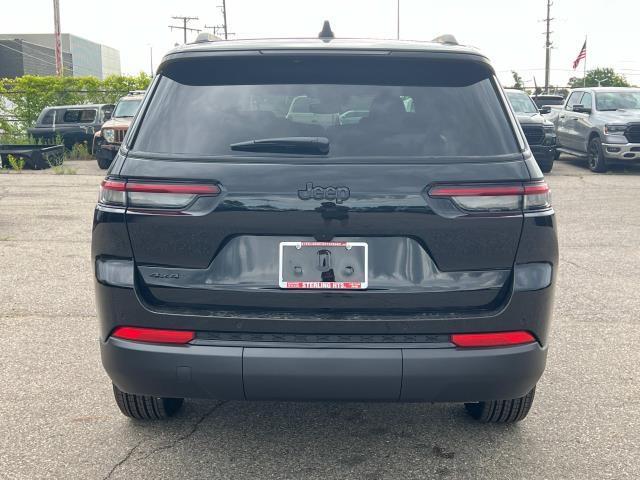 new 2024 Jeep Grand Cherokee L car, priced at $47,874