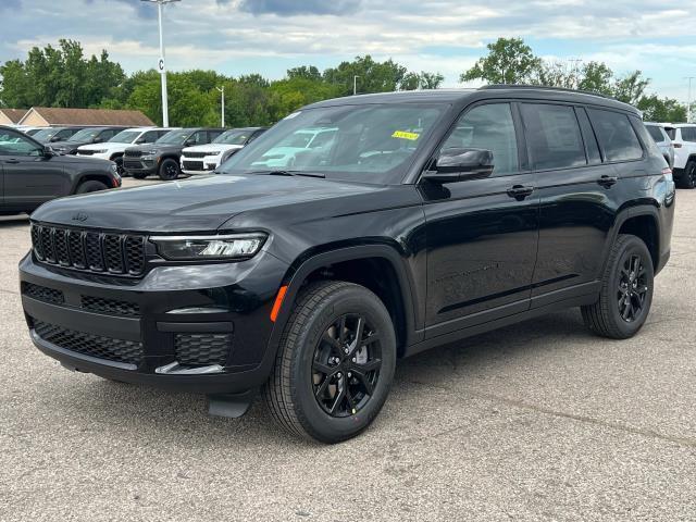 new 2024 Jeep Grand Cherokee L car, priced at $47,874