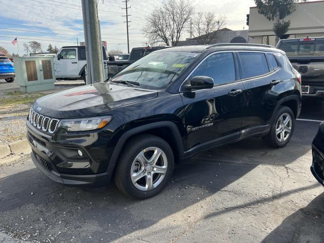 new 2023 Jeep Compass car, priced at $31,995