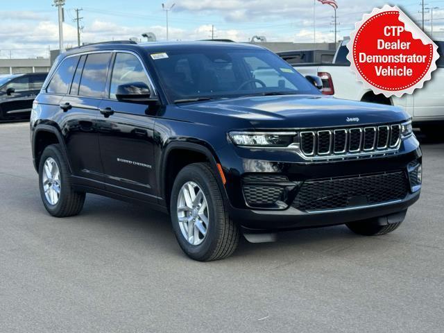 new 2025 Jeep Grand Cherokee car, priced at $43,082