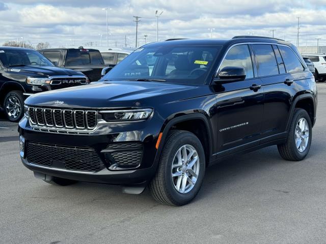 new 2025 Jeep Grand Cherokee car, priced at $43,082