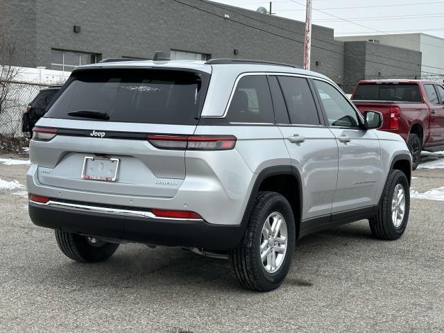 new 2025 Jeep Grand Cherokee car, priced at $42,406